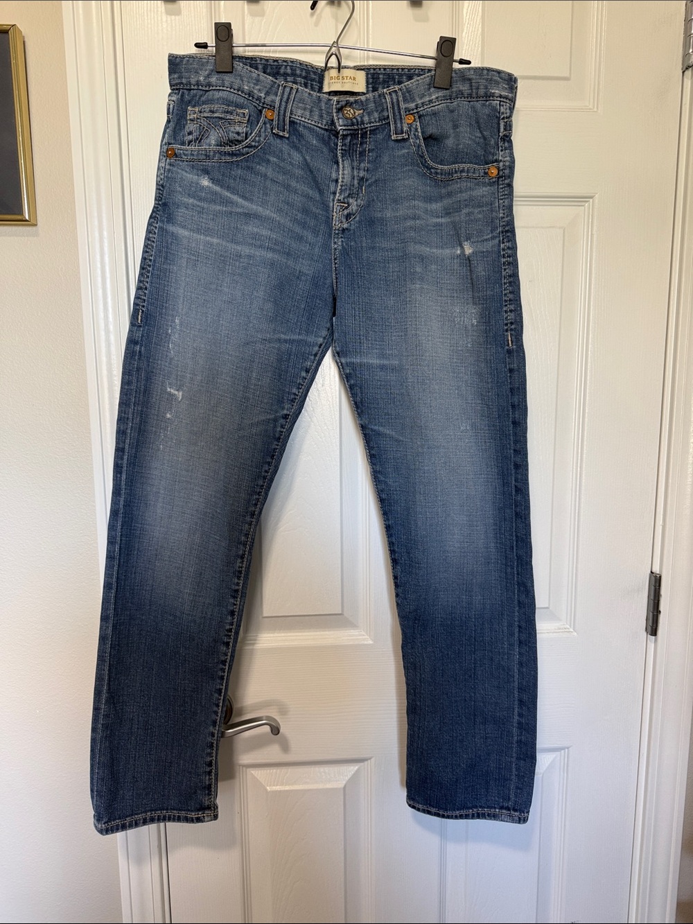 Big Star Women’s Sydney Boyfriend jeans named blue some distressing GUC Sz 30